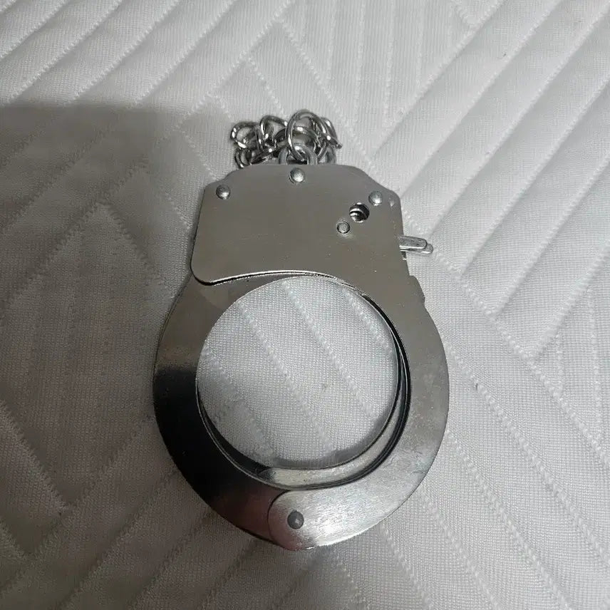 [BUNJANG] Police Handcuffs Costume Prop / 경찰 코스프레 수갑 [배송비포함가격]