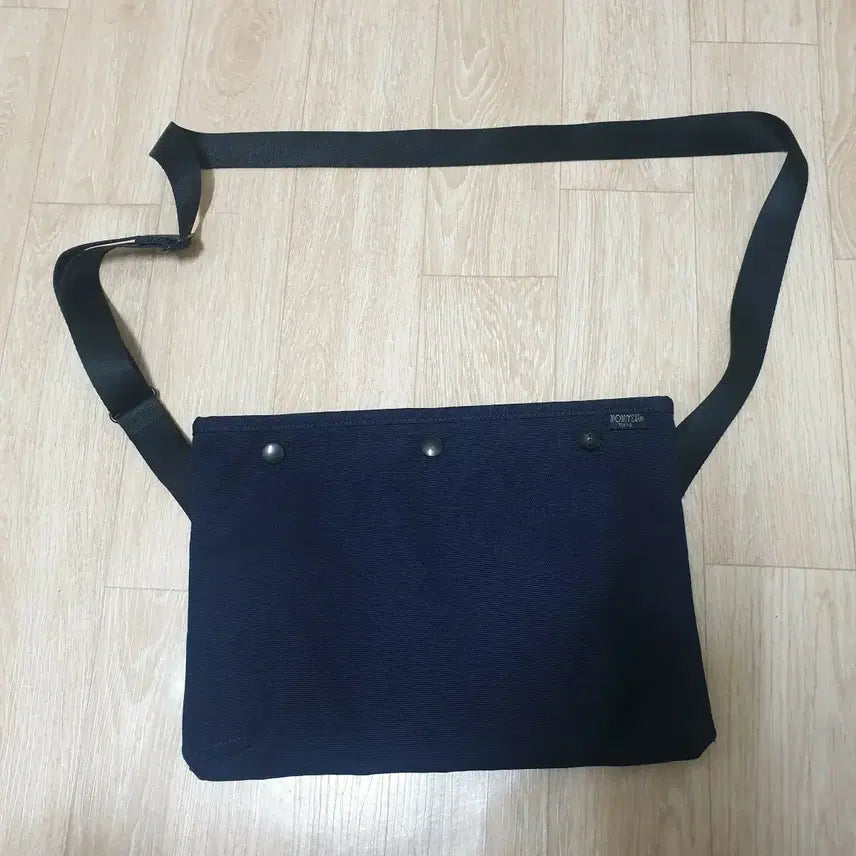 [BUNJANG] Yoshida Porter Sacoche Musette Cordura Navy / 요시다포터 샤코슈 musette코듀라 네이비 33*23.어깨끈73~130