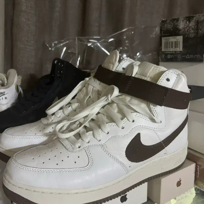 [BUNJANG] Nike Air Force 1 High Retro QS (Size 275) / 나이키 에어포스 1 하이 레트로 qs 미품