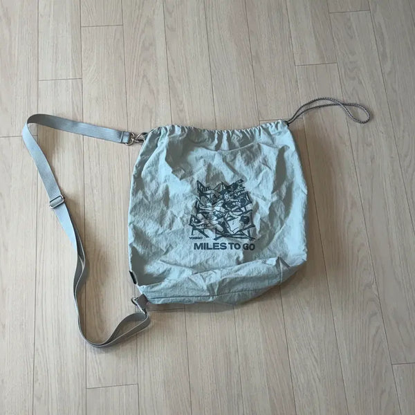 [BUNJANG] Yosigo Photo Exhibition String Bag / 요시고 사진전 스트링백
