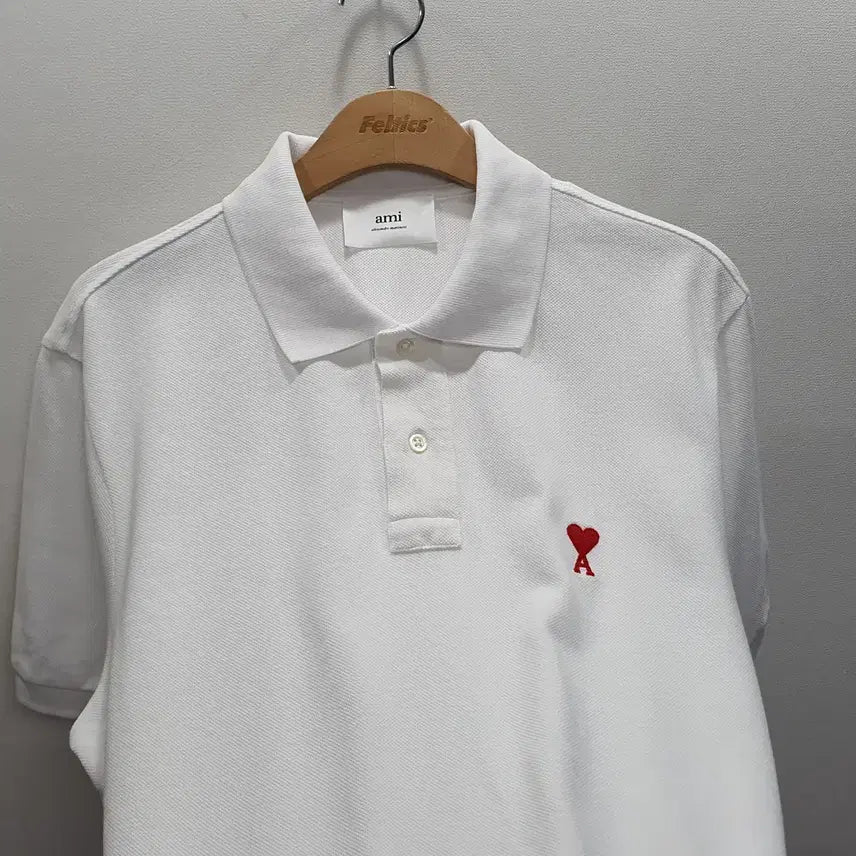 [BUNJANG] AMI Short-Sleeve Collar T-Shirt L Size / (매장판) AMI 아미 반팔 카라티 L사이즈 (가로55 세로70)