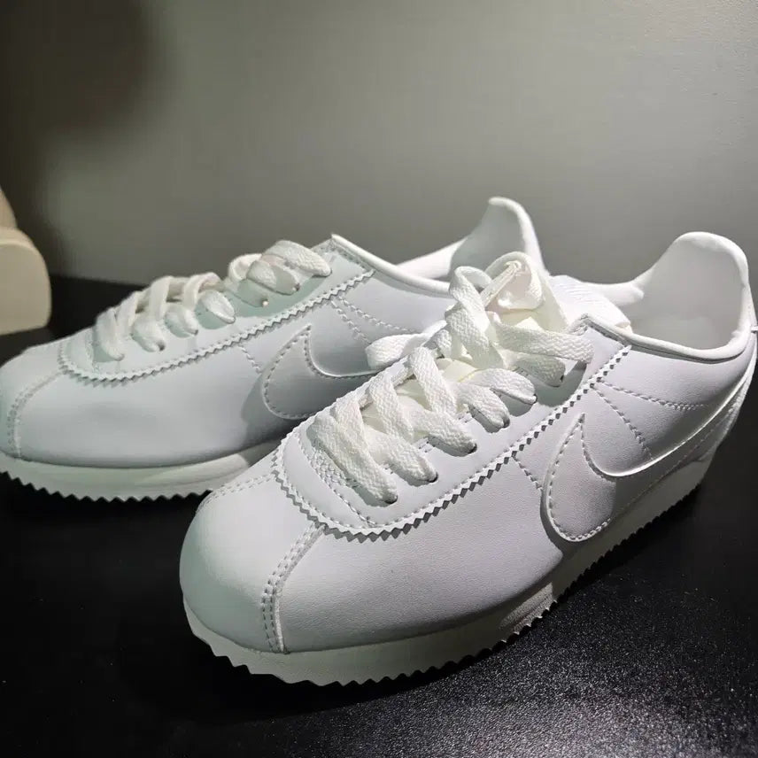 [BUNJANG] Nike Cortez Women's Shoes / 나이기 코르테즈
