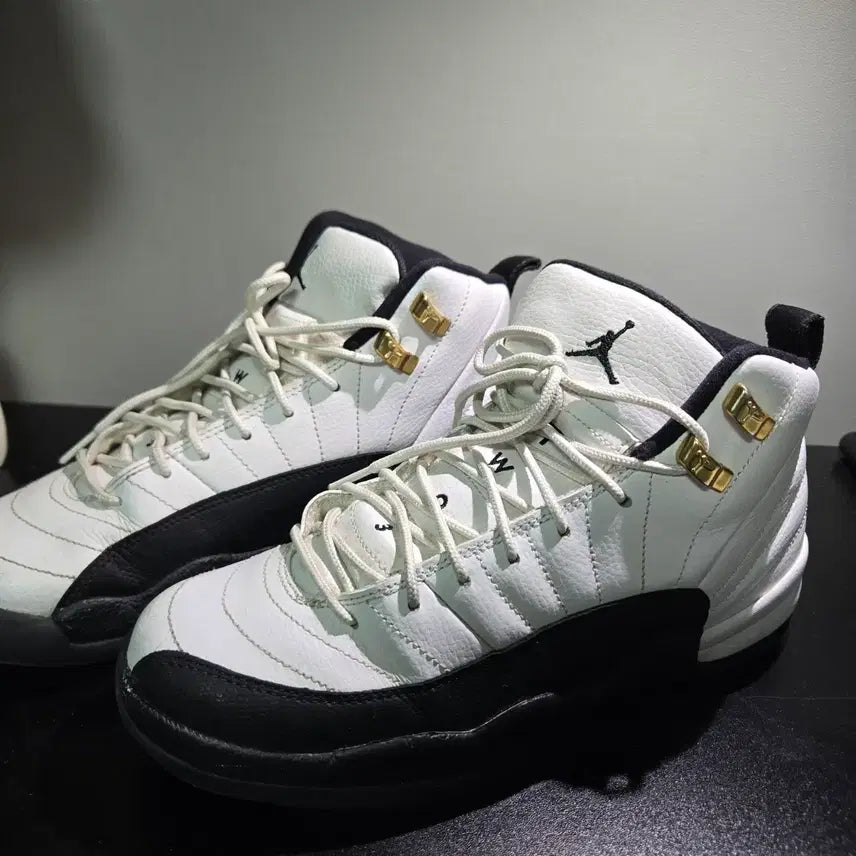 [BUNJANG] Air Jordan 12 Taxi Men's / 조던 택시12