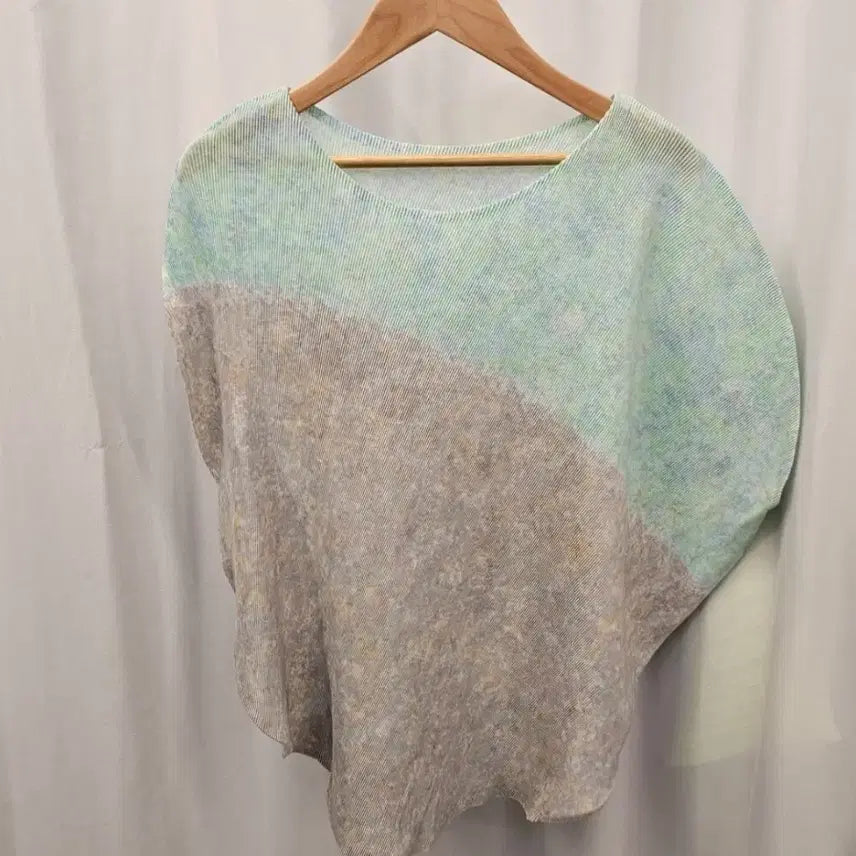 [BUNJANG] Pleats Please Issey Miyake Circle Silhouette Half T-Shirt Size F / 플리츠 플리즈 서클 실루엣 하프티  F