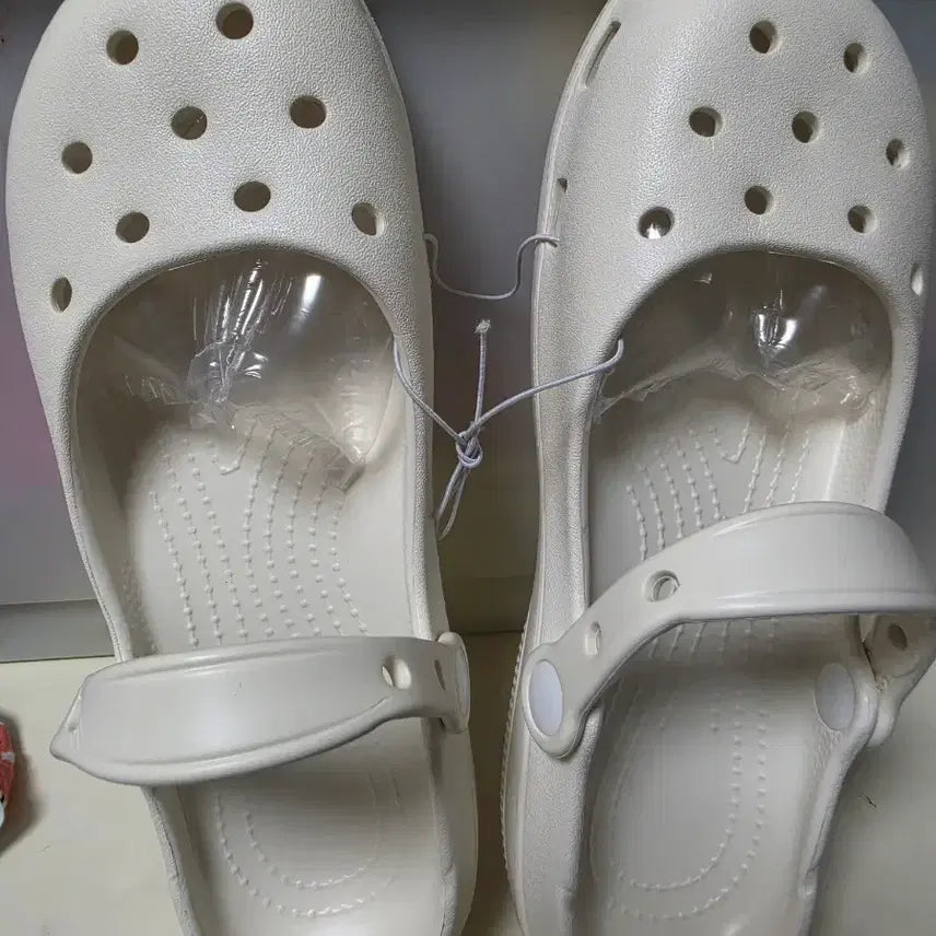 [BUNJANG] Mule Sandals White Size 240 / 뮬 샌들 화이트 240