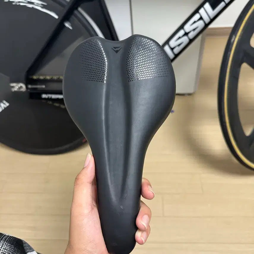 [BUNJANG] Merida Genuine Comp SL Saddle Unused Mint Condition / 메리다 순정 comp sl 안장 미사용 무하자 개급처 (자전거 안장)