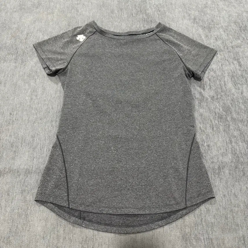 [BUNJANG] Descente 90 Short Sleeve T-Shirt / 90 데상트 반팔 티셔츠