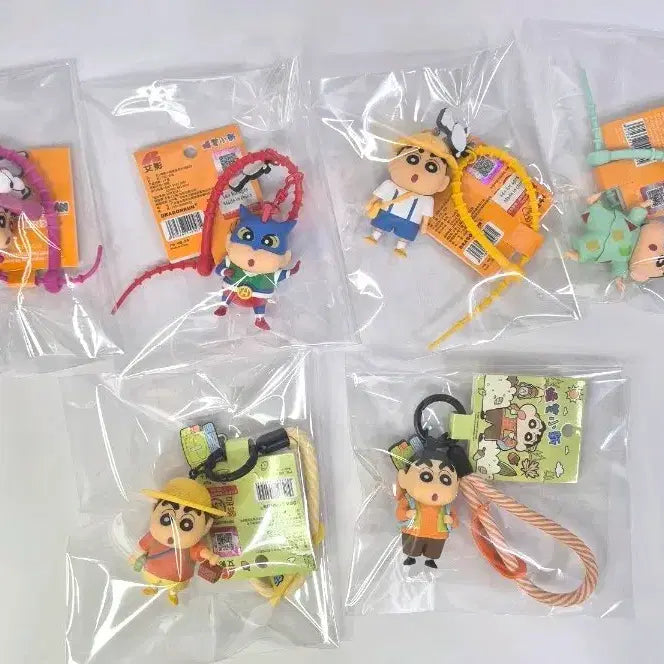 [BUNJANG] Crayon Shin-chan Figure Keychain Set (7 Types) / 짱구 피규어 키링 7종 세트