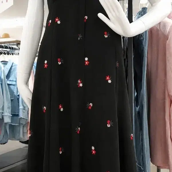 [BUNJANG] Comptoir des Cotonniers Chiffon Embroidered Long Dress / 실착2회. 꼼빠니아 쉬폰 자수 롱 원피스 55-66사이즈