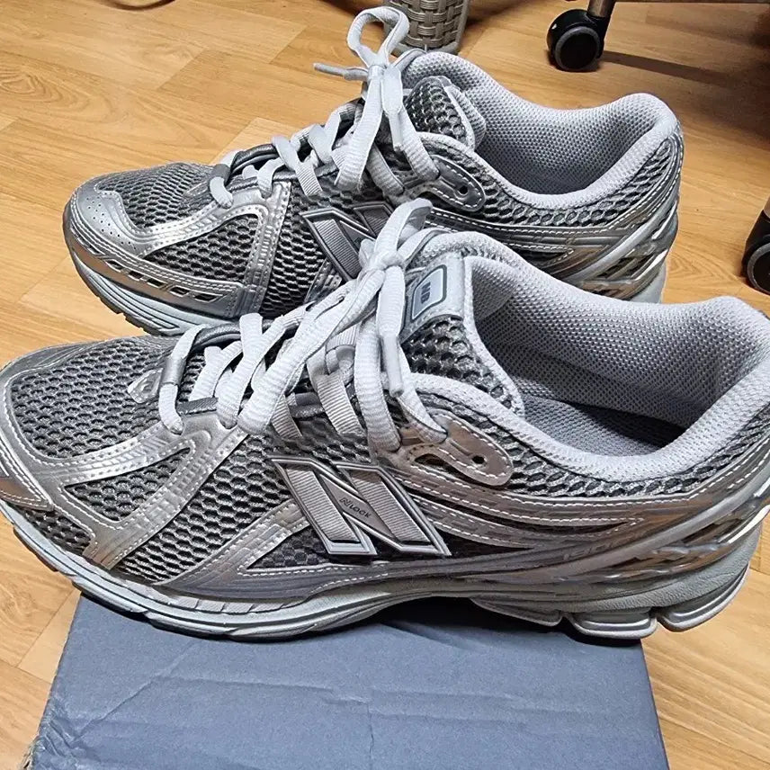 [BUNJANG] New Balance 1906R Harbor Gray Silver Sneakers (270mm) / 뉴발란스 1906r  하버그레이 실버  270