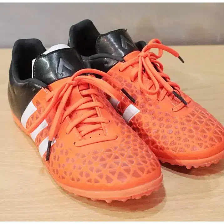 [BUNJANG] Adidas Ace 15.3 Junior Futsal Shoes (240mm) / 아디다스 에이스 15.3 주니어 풋살화 (240mm)