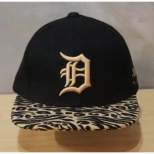 [BUNJANG] MLB Detroit Tigers Embroidered Logo Snapback / MLB 디트로이트 타이거즈 자수 로고 스냅백 (Free)