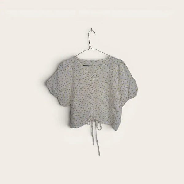 [BUNJANG] Floral Shirring Cropped Blouse / 꽃무늬 셔링 크롭 블라우스