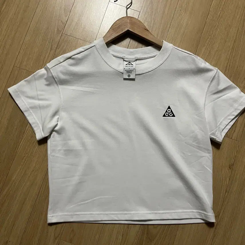 [BUNJANG] Nike ACG Cropped T-Shirt White / 나이키 acg 크롭티셔츠