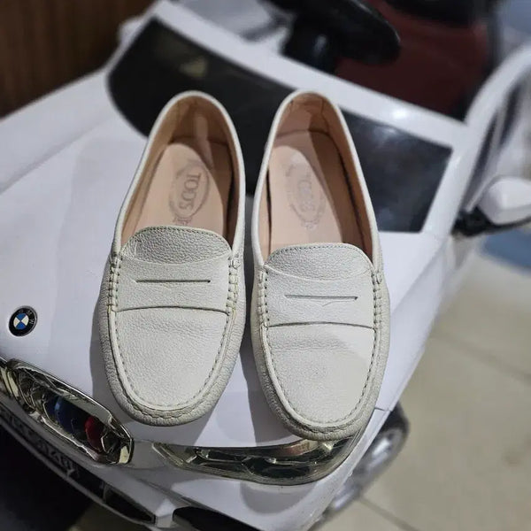 [BUNJANG] Tod's Driving Shoes White 37 / 토즈 드라이빙 슈즈 화이트 37 240