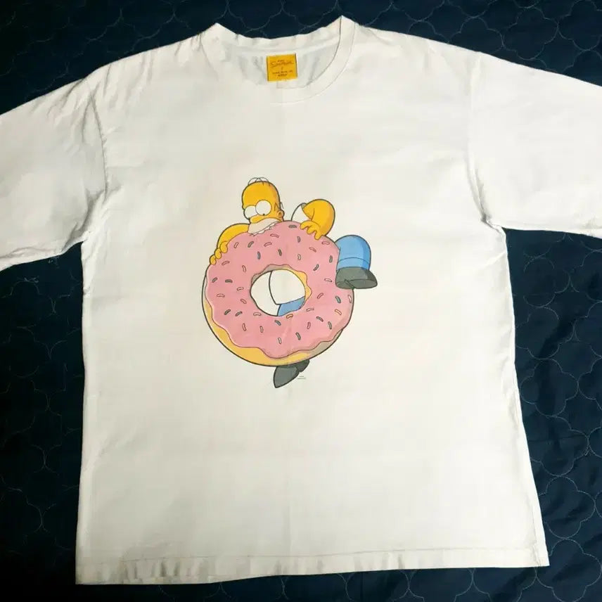 [BUNJANG] ACMEDE RABI x Simpsons Donut Homer Printing Short Sleeve T-Shirt White (L) / (협업제품) 아크메드라비 x 심슨 도넛 호머 프린팅 반팔티 화이트 (L)