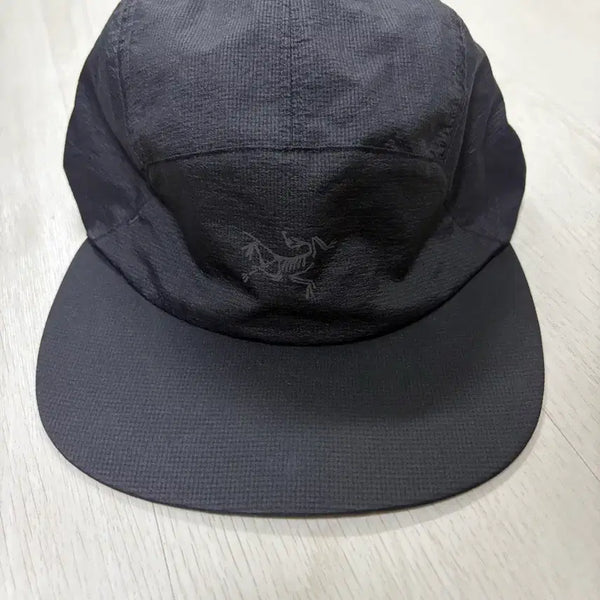 [BUNJANG] Arc'teryx Rhoan Hat S/M Black / 아크테릭스 노반 햇 s/m
