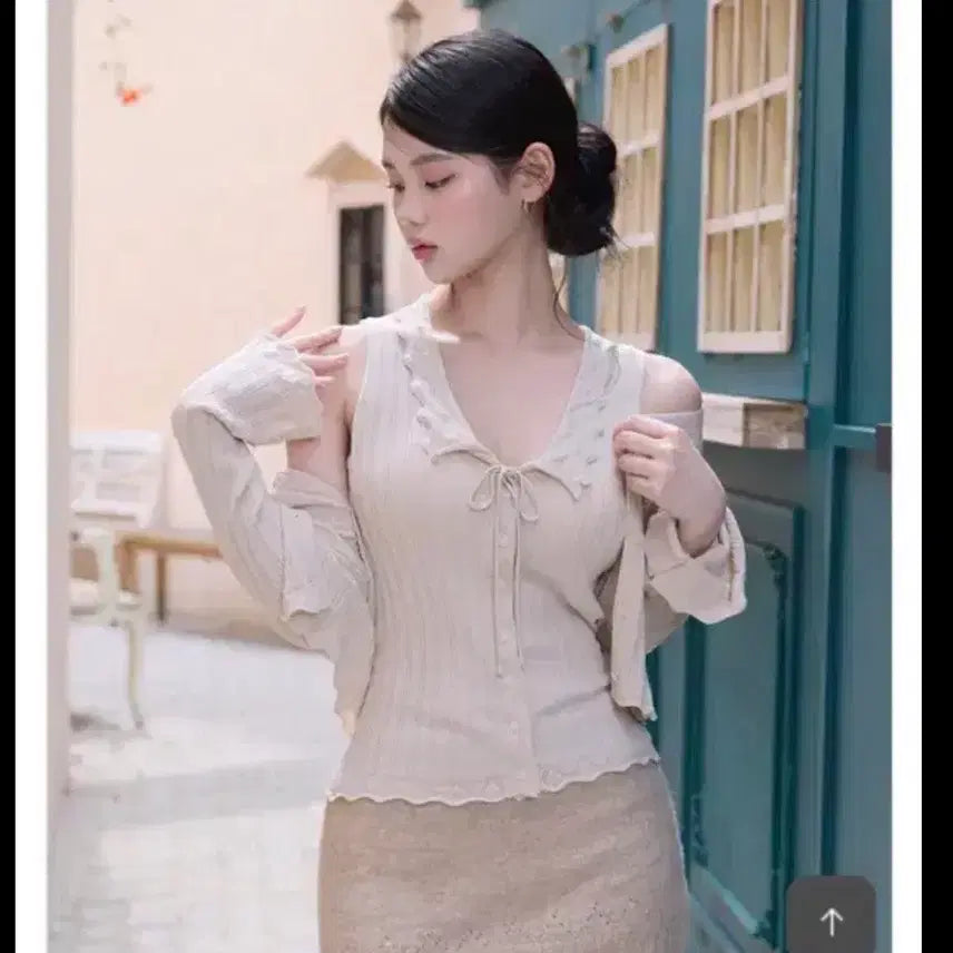 [BUNJANG] KindaMii Knit Blouse + Cardigan Set / 카인다미 니트 블라우스+가디건 세트