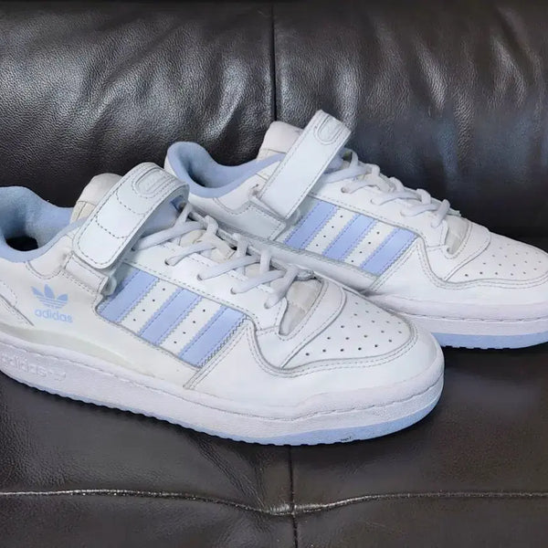 [BUNJANG] Adidas Forum Low Futz White Blue (250mm) / 아디다스 포럼 로우 퓨츠 화이트 블루(250mm)