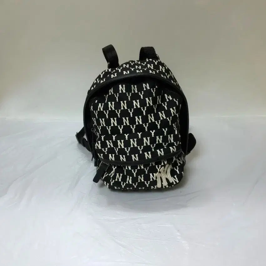 [BUNJANG] New York Yankees Mini Backpack / 뉴욕양키스 미니 백팩@9971
