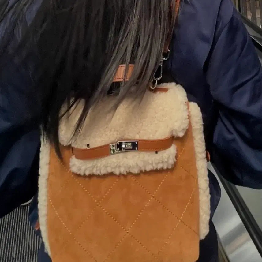 [BUNJANG] Ugg Backpack Brown / 어그 백팩(브라운)