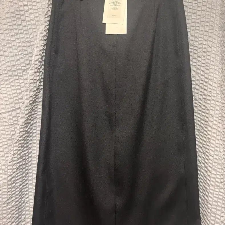 [BUNJANG] HOWWS LIS Pencil Skirt Black / 호와스 LIS PENCIL SKIRT (BLACK)