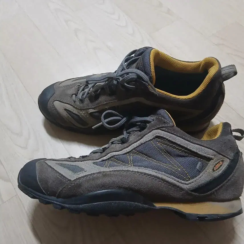 [BUNJANG] Asolo Hiking Boots Size 265 / 아솔로 등산화 265