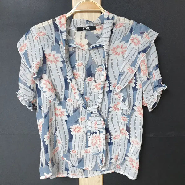[BUNJANG] Visiit Floral Puff Sleeve Blouse with Neck Ribbon / 진짜만원 비지트 넥리본 퍼프소매 블라우스 꽃무늬 블루