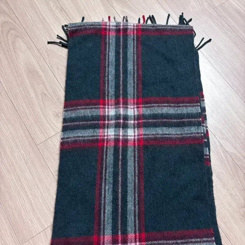 [BUNJANG] Uniqlo 100% Cashmere Scarf / 유니클로 캐시미어 100% 스카프팝니다.