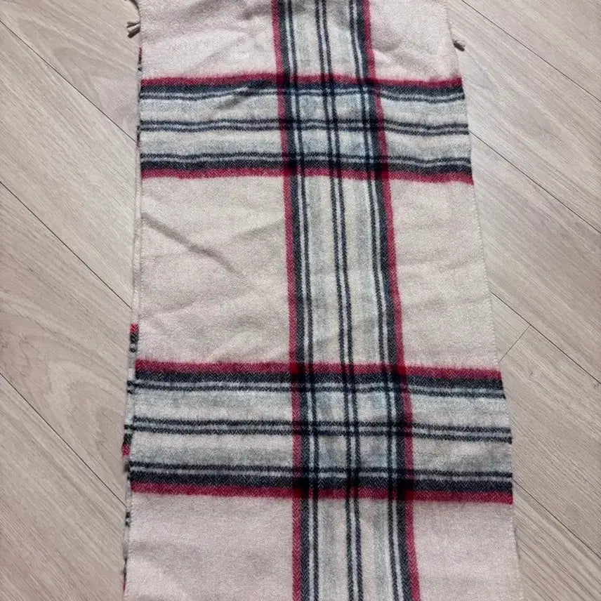 [BUNJANG] Uniqlo 100% Cashmere Scarf / 유니클로 캐시미어 100% 스카프팝니다.