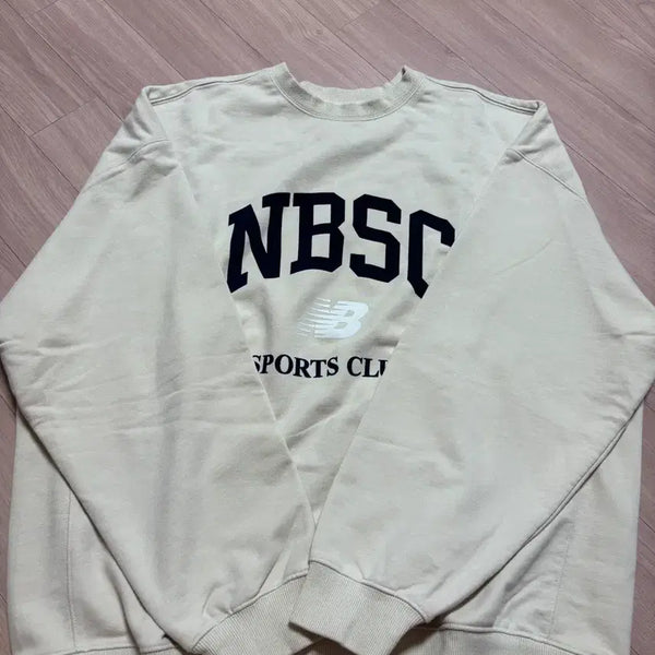[BUNJANG] New Balance NBSC Sports Club Sweatshirt Beige / 뉴발란스 NBSC 스포츠클럽 맨투맨 베이지