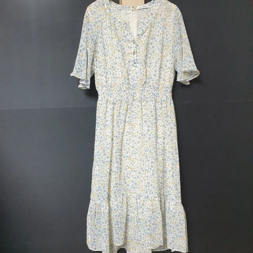 [BUNJANG] Roem 21SS Ivory Floral Long Dress / 진짜만원 로엠 21SS 아이보리 잔꽃 롱원피스 55