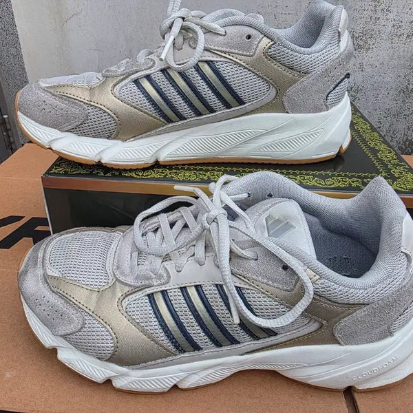 [BUNJANG] Adidas Crazy Chaos 2000 Off White Cyber Metallic 245mm Sneakers / 아디다스 크레이지카오스 2000 오프 화이트 사이버 메탈릭 245