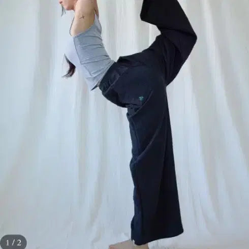 [BUNJANG] Malgeumbok Black Yoga Pants Straight Fit / 맑음복 요가 바지 검정 일자바지 팔아요