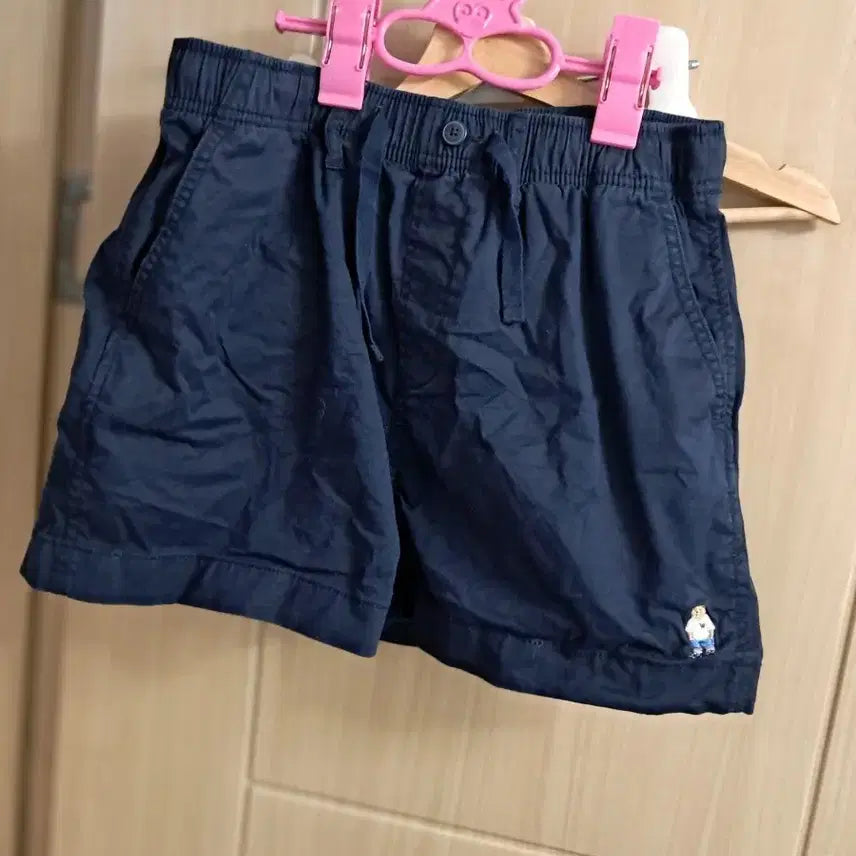 [BUNJANG] Bear Embroidery Shorts / 곰돌이 자수 반바지