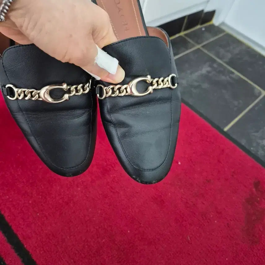 [BUNJANG] Coach Black Chain Mules Size 235 / 코치 블랙체인 뮬235