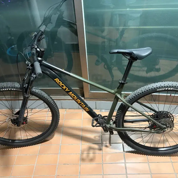 [BUNJANG] Rocky Mountain Fusion 40 Hardtail MTB Bicycle (L/XL) / 록키마운틴 퓨전 40 하드테일 mtb 자전거 L/XL