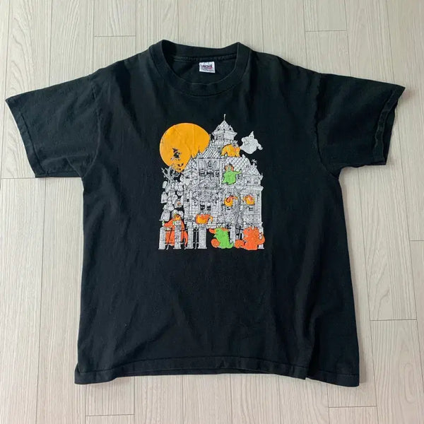[BUNJANG] Anvil Ghost House Graphic T-Shirt (USA) 90s / 앤빌 고스트하우스 반팔티 (USA) 90s