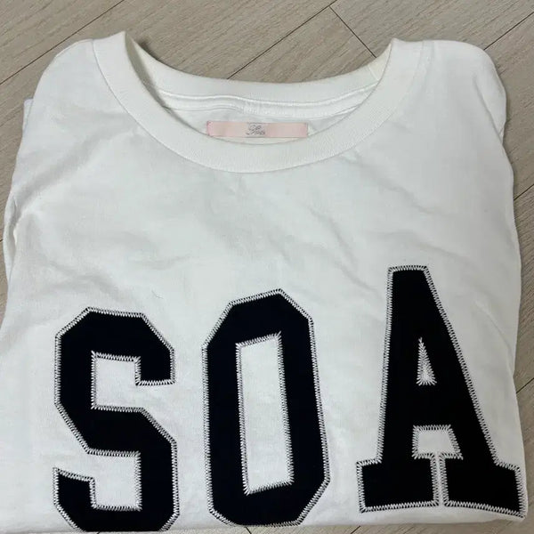 [BUNJANG] USOP Patch Logo T-Shirt (Ivory) / 유솝 패치 로고 티셔츠 (아이보리)