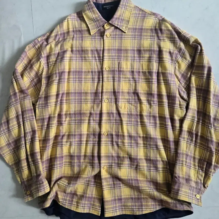 [BUNJANG] Balenciaga Reversible Flannel Shirt / 발렌시아가 리버서블 플란넬셔츠