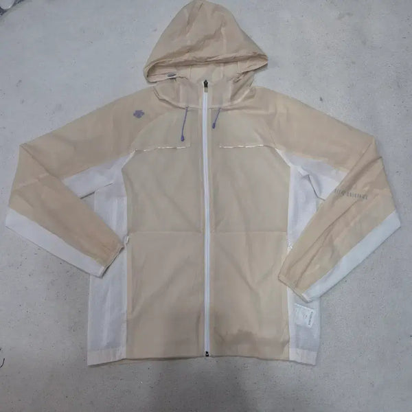 [BUNJANG] Descente Lightweight Windbreaker L / 데쌍트  경량바람막이L