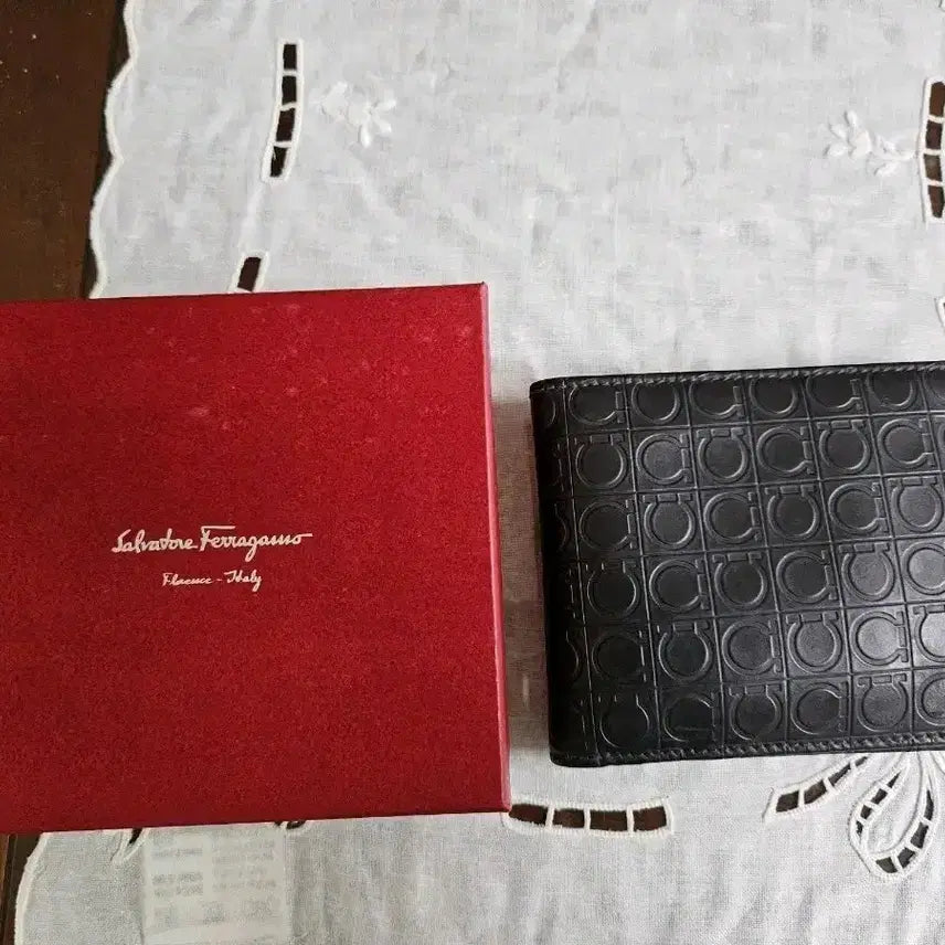 [BUNJANG] Ferragamo Gancini Wallet / 정품 페라가모 간치니 지갑