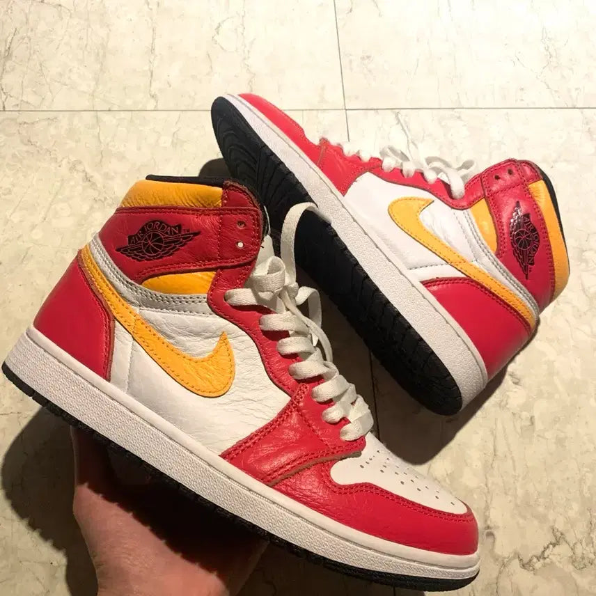[BUNJANG] Nike Jordan 1 Retro High OG Light Fusion Red / 250 새상품 나이키 조던1 레트로 하이 OG 라이트 퓨전 레드