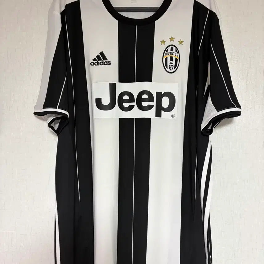 [BUNJANG] Juventus 2016-17 Home Claudio Marchisio Jersey XL / 16-17 유벤투스 홈 마르키시오