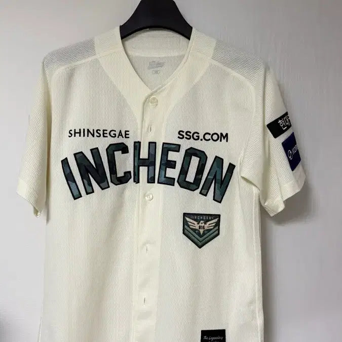 [BUNJANG] SSG Landers 2025 Season Landing Premium Uniform (Size L/100) / ssg랜더스 25시즌 랜딩 유니폼 (프리미엄)