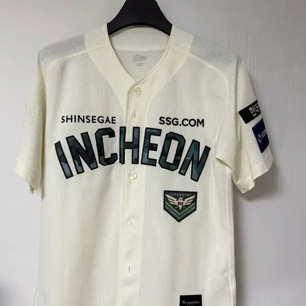 [BUNJANG] SSG Landers 2025 Season Landing Premium Uniform (Size L/100) / ssg랜더스 25시즌 랜딩 유니폼 (프리미엄)
