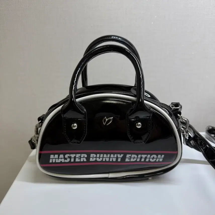 [BUNJANG] Master Bunny Edition Black Enamel Boston Bag / 마스터바니 에디션 블랙 에나멜 보스턴백 골프