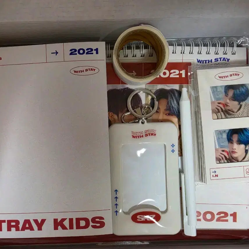 [BUNJANG] Stray Kids 2021 Season's Greetings Bundle Set / 스키즈 2021 시즌그리팅 시그