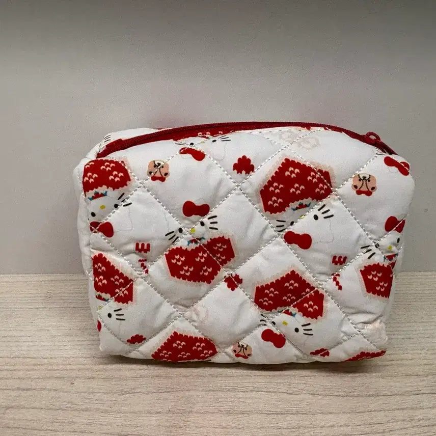 [BUNJANG] L'Oréal Hello Kitty Pouch / 로레알 헬로키티 파우치