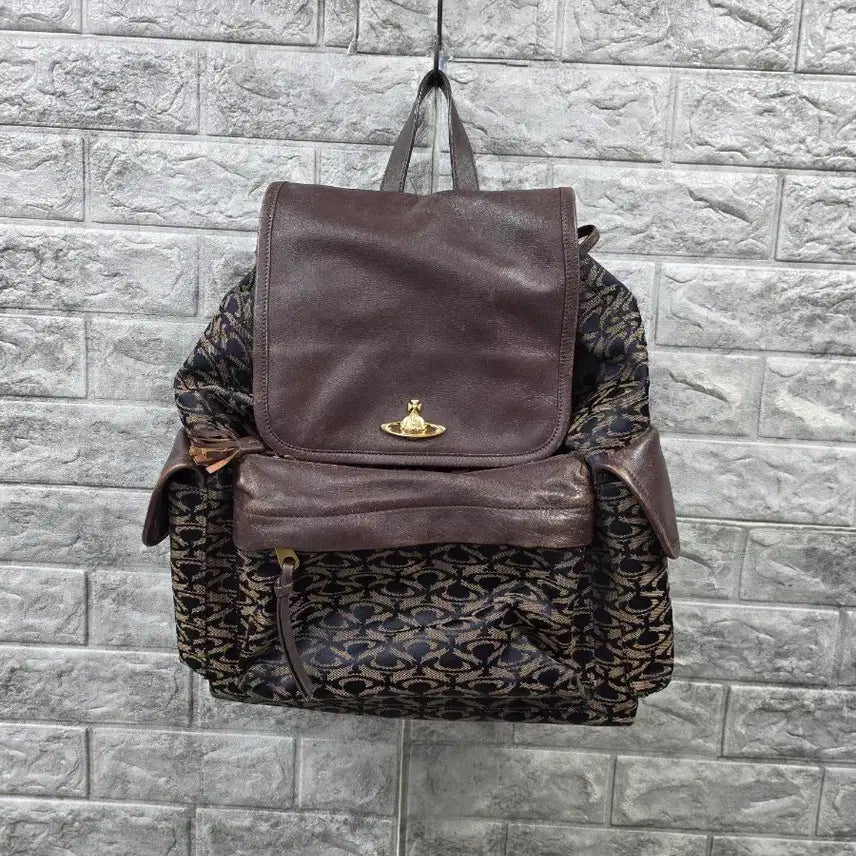 [BUNJANG] Vivienne Westwood Leather Backpack Brown / 비비안웨스트우드 백팩 브라운  가죽쪽 사용감있어요 사이즈 40*35